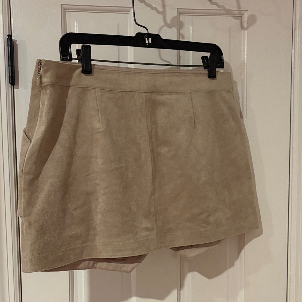 Tan Asymmetrical Skirt - Picture 4 of 5